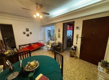 Departamento · 48m² · 2 Ambientes · Departamento 2 Ambientes Venta Flores