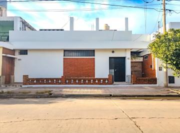 Casa de 7 ambientes, Córdoba · Casa de 2 Dorm. con Asador. Amplia Terraza. Talcahuano Al 781, Residencial America.