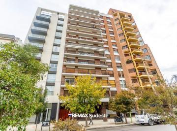 Departamento · 81m² · 4 Ambientes · 1 Cochera · Dpto - Edificio Coliseo - Dorrego 100
