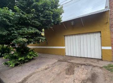 PH · 255m² · 5 Ambientes · 2 Cocheras · Local y Departamentos en Venta en Colon