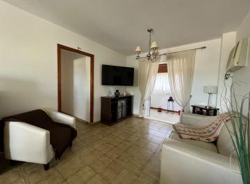 Departamento · 71m² · 3 Ambientes · Departamento en Venta en Pergamino