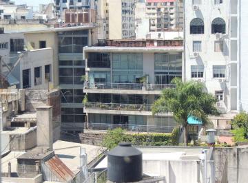 Oficina comercial · 22m² · En Venta. Oficina Al Frente. Super Amplia. Montserrat