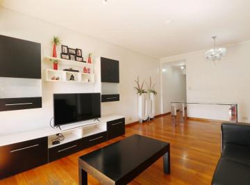 Departamento · 94m² · 4 Ambientes · 1 Cochera · Venta 4 Ambientes + Dependencia C/ Cochera Flores