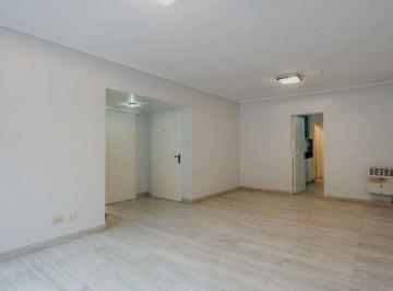 Departamento · 128m² · 7 Ambientes · Venta Departamento 4 Dorm. con Patio Propio