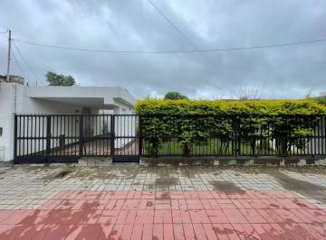 Casa · 200m² · 4 Ambientes · 1 Cochera · Casa en Venta - Barrio Belgrano - 4 Dorm.