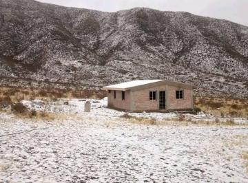 Casa · 65m² · 3 Ambientes · 1 Cochera · Se Vende Linda Cabaña a Estrenar en Las Vegas.