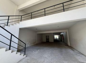 Local comercial · 187m² · Local en Venta Parque Patricios Av Entre Rios
