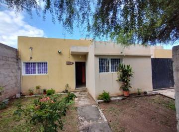 Casa · 78m² · 3 Ambientes · 1 Cochera · Se Vende Casa Refaccionada, Valle Chico - Catamarca