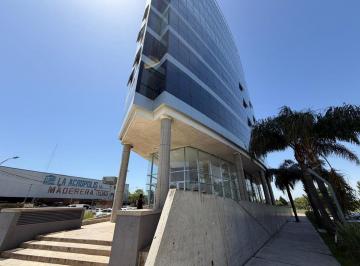Oficina comercial · 567m² · 2 Cocheras · Alquiler Oficina Comercial Escobar Proa Premium