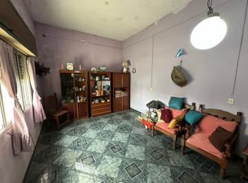 Casa · 100m² · 4 Ambientes · 1 Cochera · En Venta Oportunidad Casa Duplex