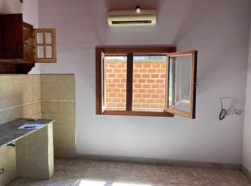 Casa · 60m² · 2 Ambientes · Casa en Alquiler en Virrey del Pino
