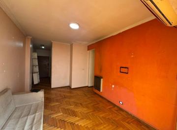 Departamento · 50m² · 3 Ambientes · Departamento 3 Amb. Balcon. Contrafrente. Saavedra