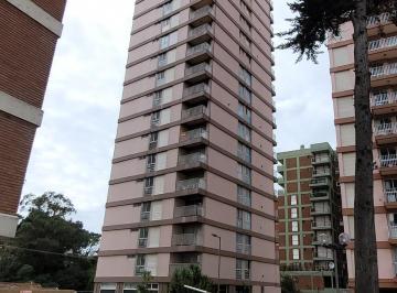 Departamento · 36m² · 2 Ambientes · 1 Cochera · Casa - Pinamar
