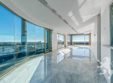 Departamento · 190m² · 4 Ambientes · 1 Cochera · Triplex - 4 Amb - Master Suite - Terraza - Piscina - Quincho - Cochera - Belgrano Chico