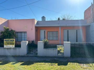 Casa de 3 ambientes, Merlo · Alquiler de Casa en Merlo Norte (A 4 Cuadras de La Av H. Yrigoyen)