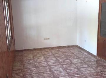Casa en Alquiler de 7 ambientes Sarmiento · Alquiler B° Sarmiento Marconi 2056 3 Dor a m Sabattini