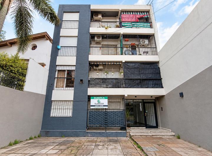 Departamento · 40m² · 2 Ambientes · 1 Cochera