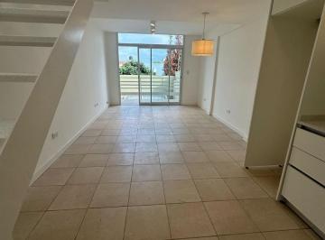 PH · 53m² · 2 Ambientes · Venta de Duplex 2 Amb con Balcón - Cocheras - 1 de Mayo 200 Villa Primera