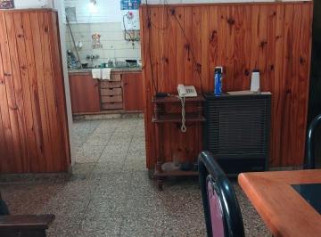 Casa de 4 ambientes, Córdoba · Vendo Casa + Dpto en Yofre