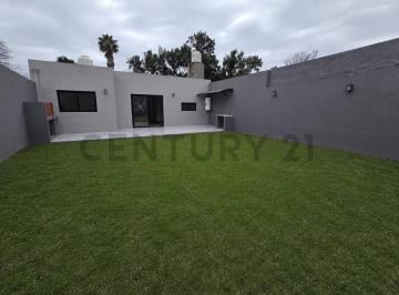 Casa · 70m² · 3 Ambientes · 1 Cochera · Venta Casa 3 Ambientes a Estrenar en El Palomar - Entrega en 15 Dias