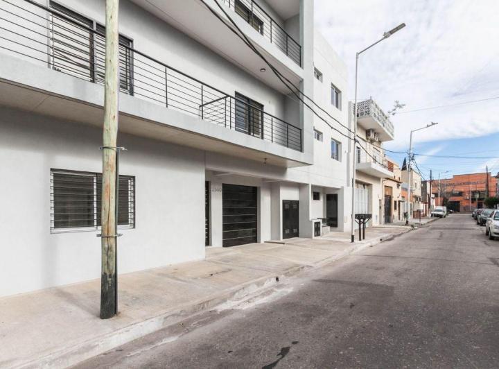Departamento 2 Amb a Estrenar en 2do Piso por Escalera, en Excelente Ubicación, Posibilidad Financiaci