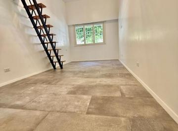Departamento · 43m² · 2 Ambientes · 3 Ambientes Chicos con Patio Oportunidad