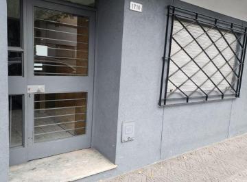 Departamento de 2 ambientes, Mataderos · Departamento 2ambientes P 1 Interno Murguiondo 1710