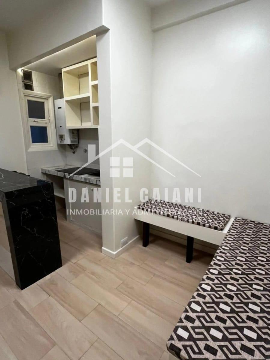 Hermoso departamento dos ambientes, reciclado a nuevo, 30mts — zona centro