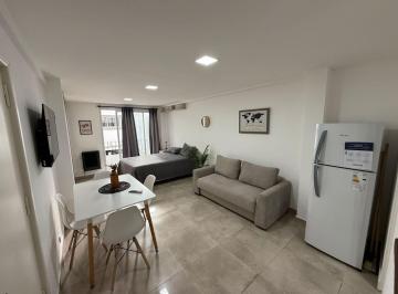 Departamento · 27m² · 1 Ambiente · 1 Ambiente Reciclado a Nuevo Patio/balcón/chauvin