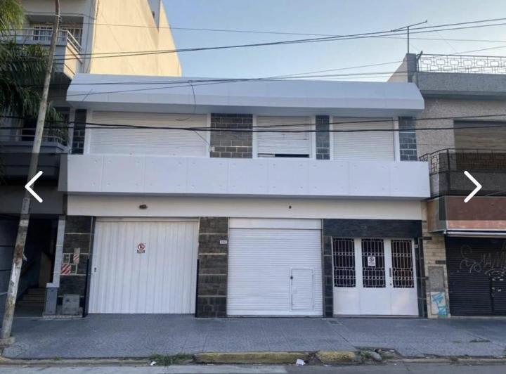 Casa · 300m² · 3 Ambientes