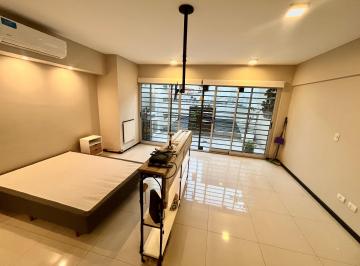 Departamento de 1 ambiente, Caballito · Hermoso y Amplio Monoambiente en Primer Piso Caballito Sur