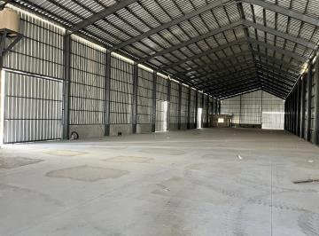 Bodega-Galpón · 950m² · 1 Ambiente · Nave Industrial en Coquimbito