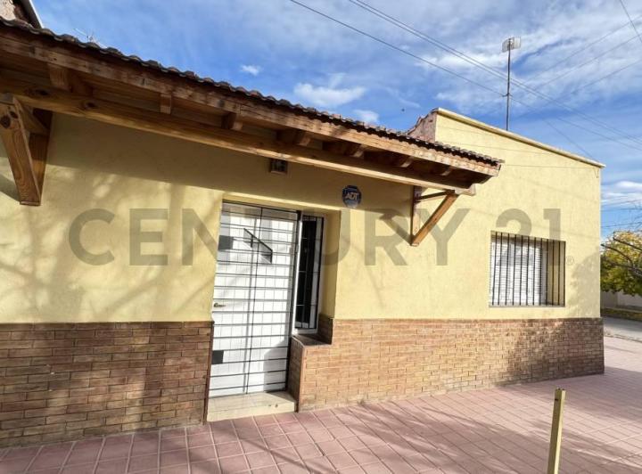 Casa · 215m² · 5 Ambientes
