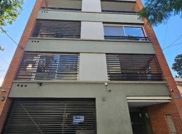 Departamento · 43m² · 1 Ambiente · 1 Cochera · 1 Ambiente Dividido a 2 Amb con Cochera
