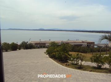 Foto1 · Apartamento en Venta de Dos Dorm. en Punta del Este
