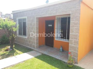 Casa · 114m² · 3 Ambientes · 2 Cocheras · Casa en Venta Ubicado en La Reja, Moreno