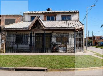 Casa · 90m² · 2 Ambientes · 1 Cochera · Casa en Venta en Los Polvorines