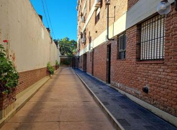 Departamento de 5 ambientes, La Plata · 33 E/ 18 y 19 N° 1180 Piso 1 Depto. a | La Plata