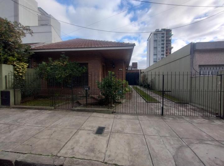 Casa · 162m² · 4 Ambientes · 1 Cochera