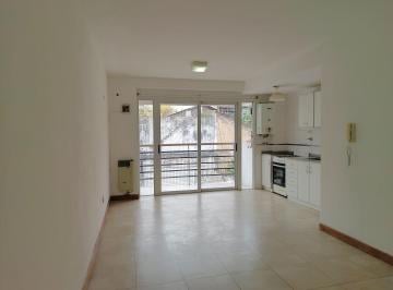 Departamento · 37m² · 2 Ambientes · Alquiler Departamento 2 Amb San Cristóbal Balcón