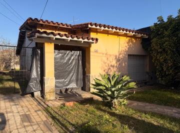 Casa · 84m² · 3 Ambientes · 3 Cocheras · Casa de 3 Ambientes - Villa Udaondo