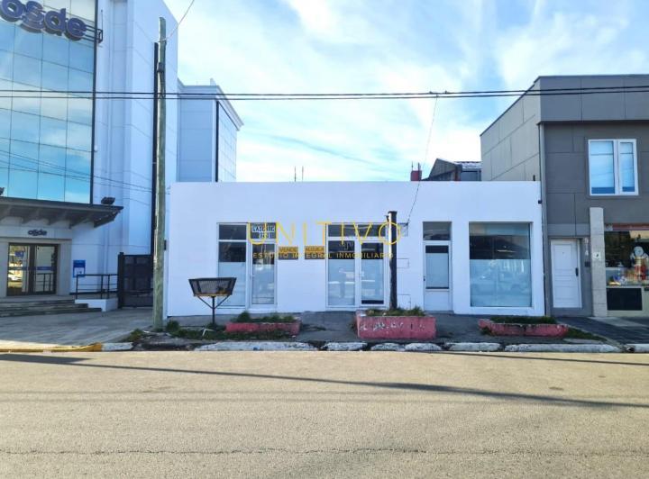 Local comercial · 182m² · 6 Ambientes