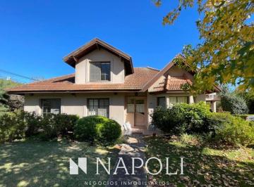 NNI-NNI-4057_2 · Venta de Casa en El Centauro, Canning