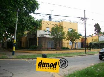 Casa · 290m² · 4 Ambientes · 3 Cocheras · Washington Al 500 Alquiler Casa Vivienda o Comercial 3 Dorm. en Rosario Barrio Alberdi