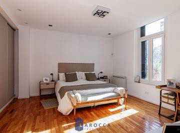 PH · 324m² · 4 Ambientes · Colegiales - Tipo Casa - Entrada Indep - 3 Suites - Terraza C/piscina