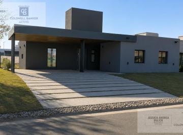 Casa · 136m² · 5 Ambientes · 2 Cocheras · Venta Duplex 3 Dorm Siete Soles
