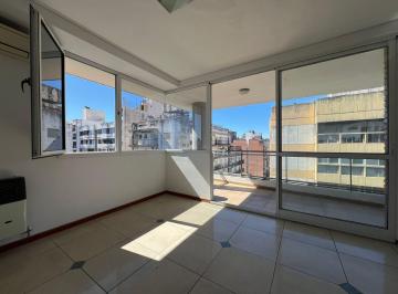 Departamento · 66m² · 3 Ambientes · Departamento de Dos Dorm. con Balcón en Alquiler