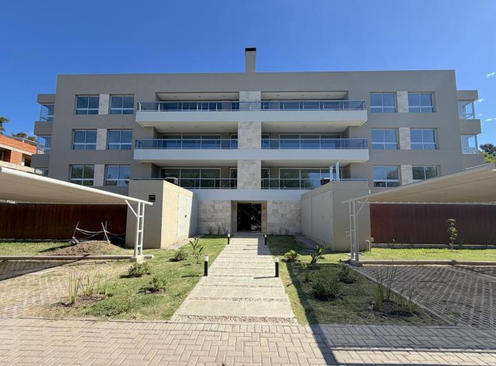 Departamento · 118m² · 4 Ambientes · 2 Cocheras