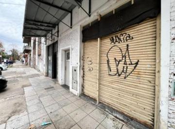 Local comercial · 250m² · 5 Cocheras · Local