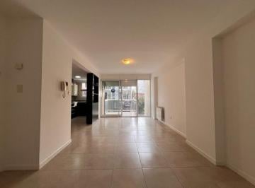 Departamento · 73m² · 3 Ambientes · Venta Semipiso 3 Ambientes a 1 Cuadra del Mar